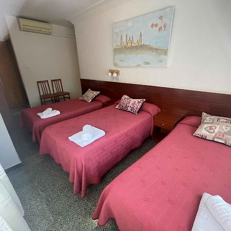 Hostal Cumbre Zaragoza Kültér fotó