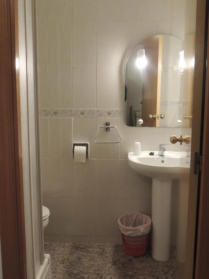 Hostal Cumbre Zaragoza Kültér fotó