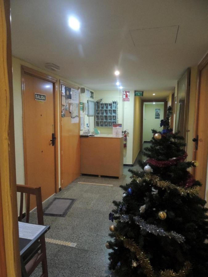 Hostal Cumbre Zaragoza Kültér fotó