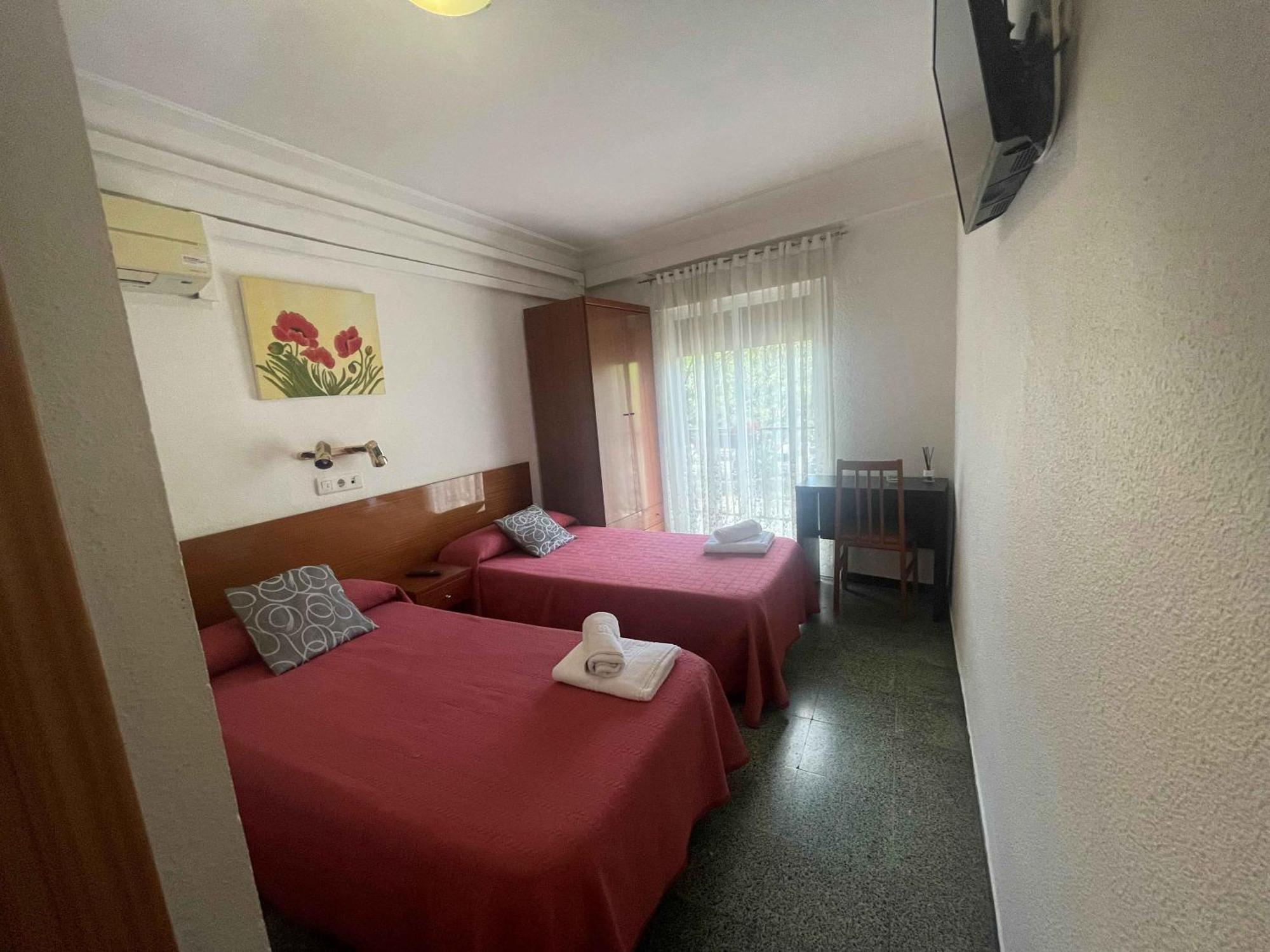 Hostal Cumbre Zaragoza Kültér fotó